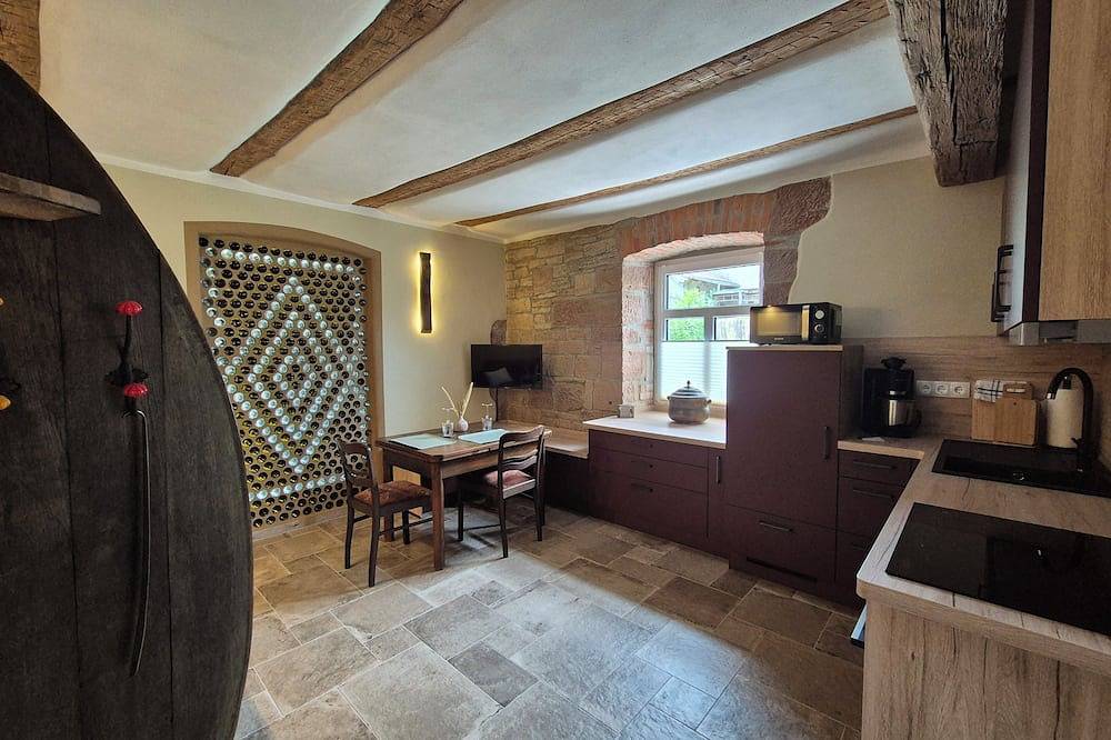 Ganze Wohnung, Urlaub beim Winzer im Unstrut-Tal! in Laucha an der Unstrut, Saale-Unstrut