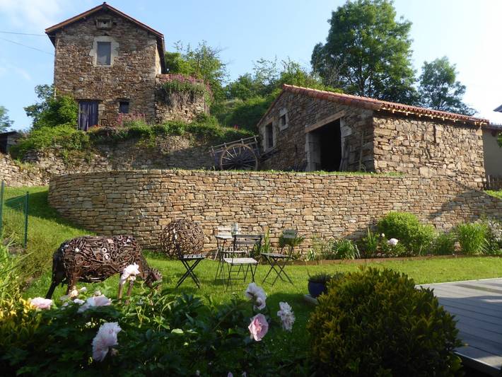 Gîte pour 4 personnes, avec jardin, animaux acceptés à Viala-du-Tarn