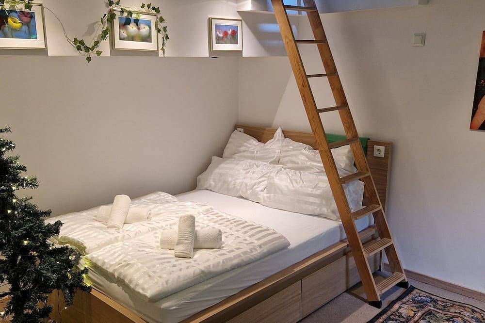 Ganze Wohnung, Kreuzberg Zentral - 7 Betten bis 11 Personen - Genial für große Gruppen in Kreuzberg Berlin, Berlin