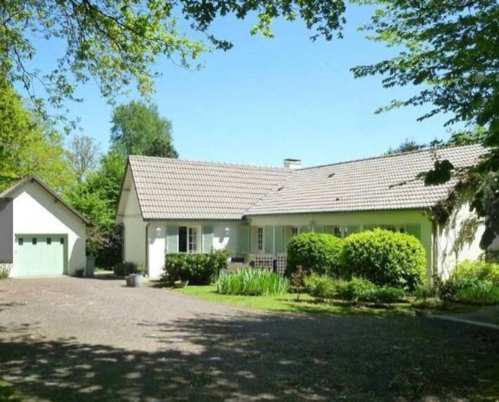 Location de vacances pour 6 personnes, avec Terrasse et Jardin dans Saint-Martin-de-Mailloc