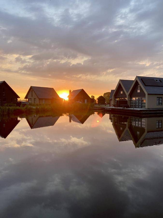 Ferienhaus für 6 Personen, mit Terrasse und Seeblick sowie Ausblick