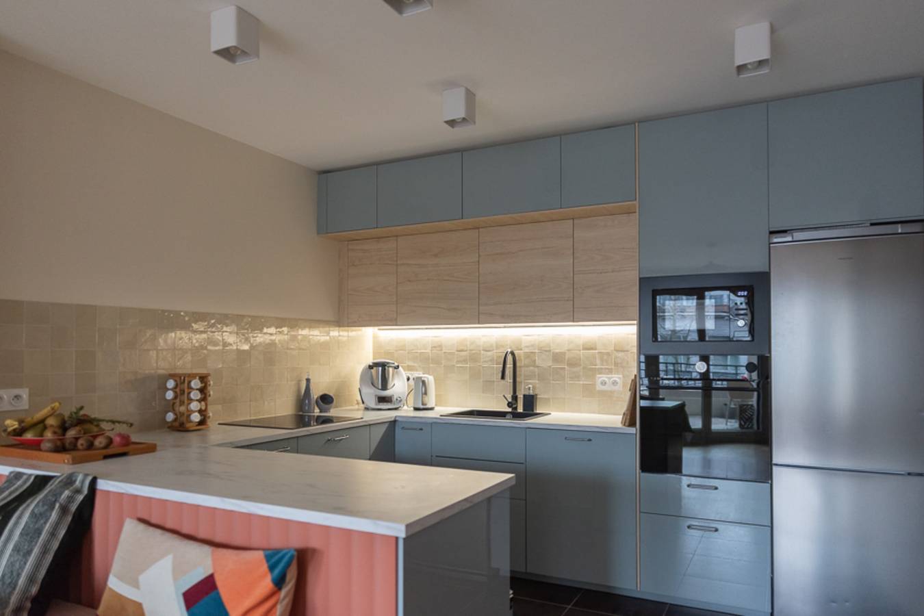 Appartement entier, Joli 80 m² balcon aux portes de Paris in Saint-Ouen, Seine-Saint-Denis