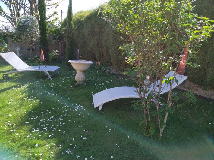 Location de vacances pour 2 personnes, avec jardin à Saint-Coulomb - 4