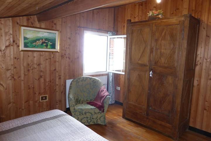 Gîte pour 5 personnes, avec terrasse et jardin dans Pantasina - 3