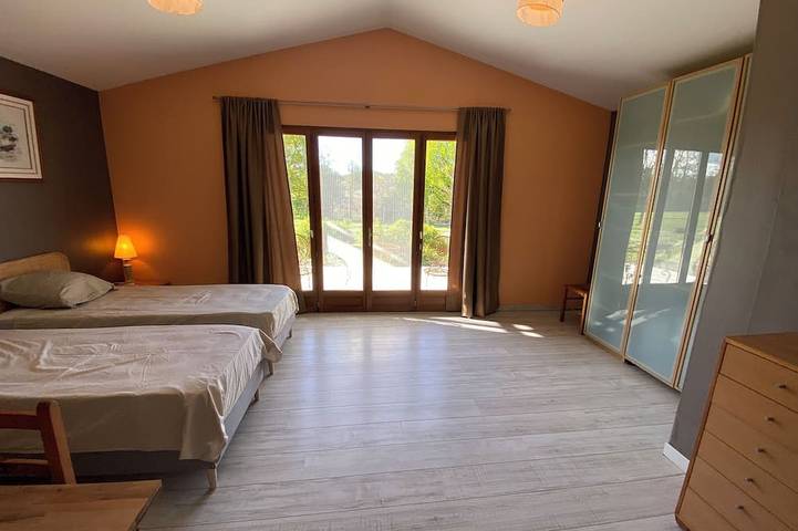 Gîte pour 7 personnes, avec jardin, animaux acceptés à Cadillac (entreprise) - 3