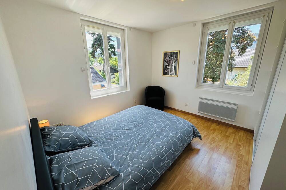 Entire apartment, Cocooning apartment 50 m2, terrace 40 m2 in Thonon-les-Bains, Thonon-les-Bains region