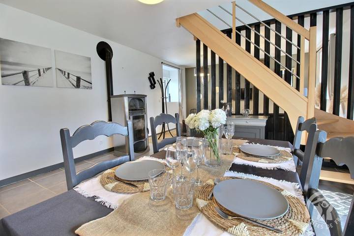 Gîte pour 4 personnes, avec Terrasse ainsi que Jardin et Vue à Hénanbihen