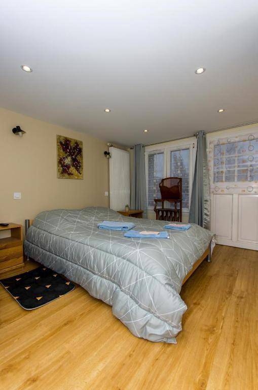 Gîte pour 2 personnes, avec vue ainsi que terrasse et jardin dans Ponts sur Seulles - 4