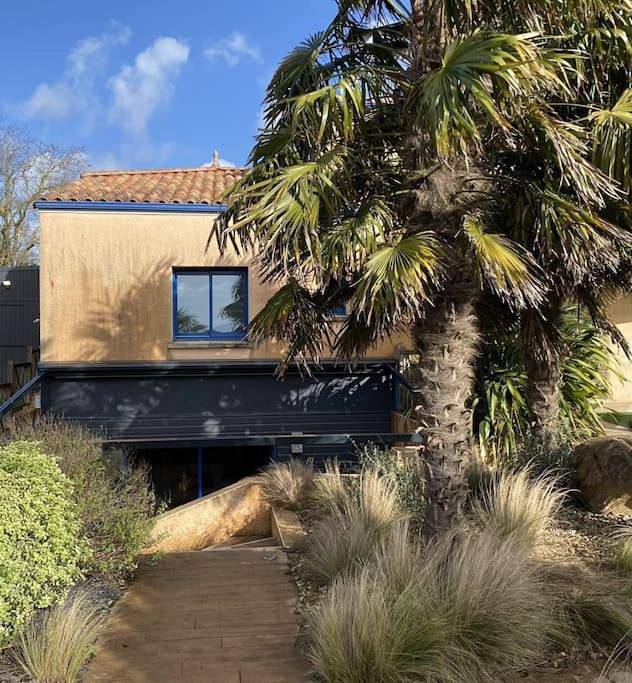 Appartement de vacances pour 6 personnes, avec jardin et terrasse ainsi que sauna et jacuzzi