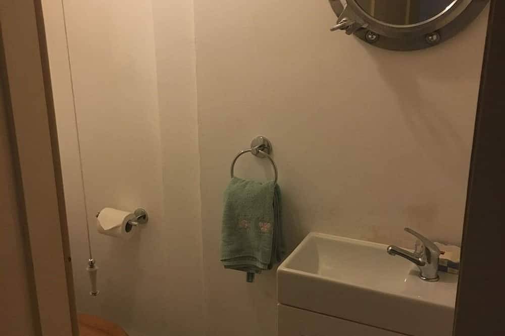 Entire apartment, Apartment with Garden View - Moray Garden View at Moray Beachside Apartments in Lowestoft, Sunrise Coast