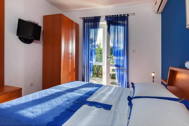 Chambre d’hôte pour 2 personnes, avec vue ainsi que terrasse et jardin à Makarska - 3