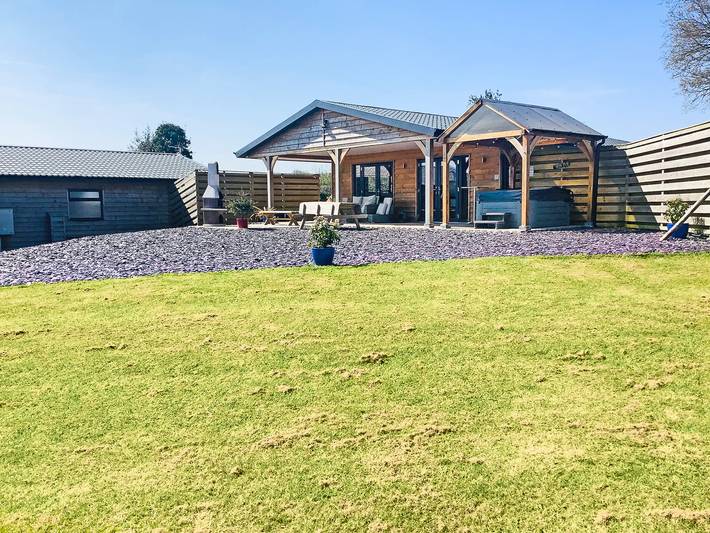 Log cabin for 4 people, with Garden in Herefordshire