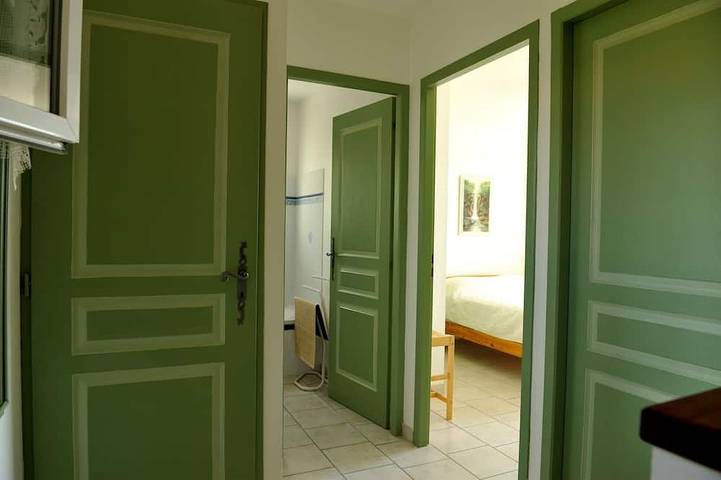 Ferienhaus für 4 Personen, mit Terrasse und Garten in Bédoin - 4