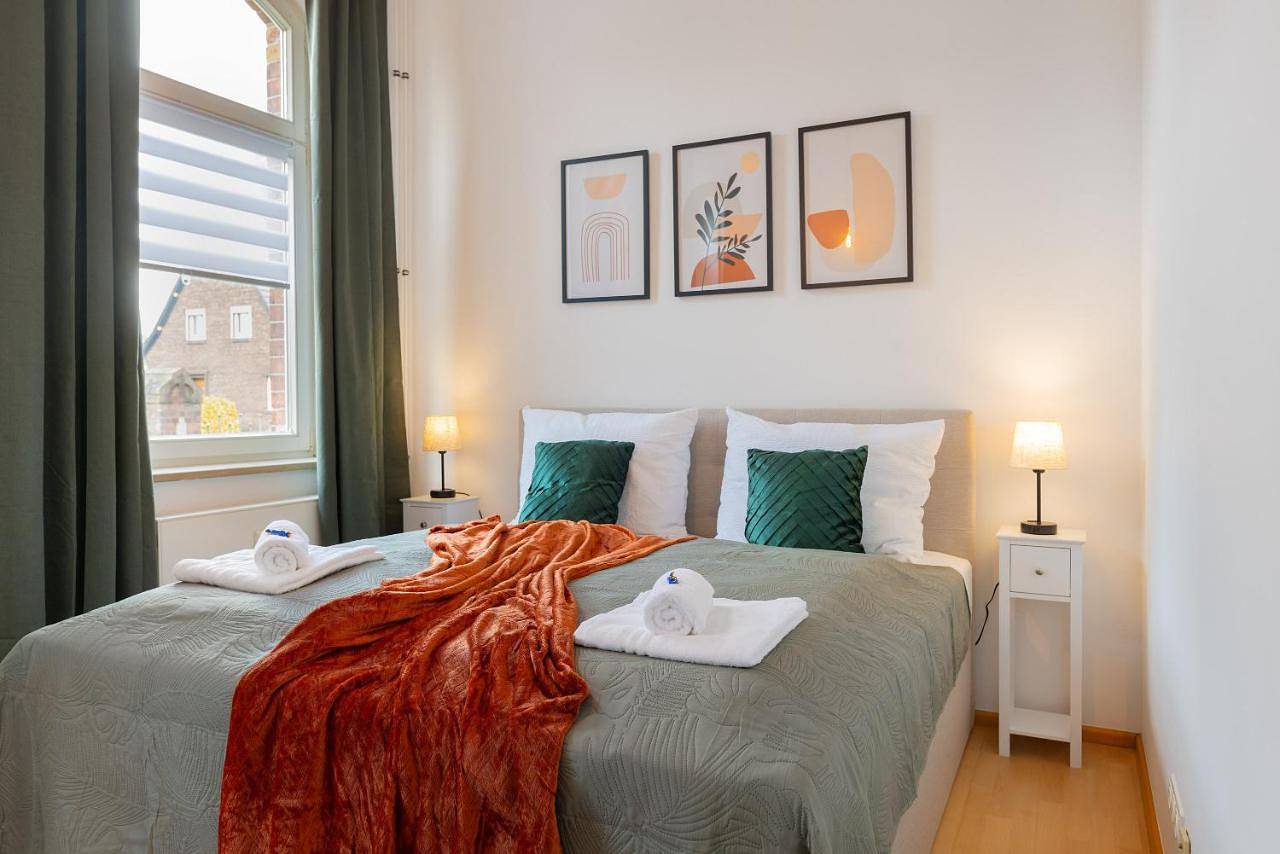 Ganze Wohnung, Stilvoll & historisch I Kingbetten+Küche+Parkplatz in Wesel, Niederrhein
