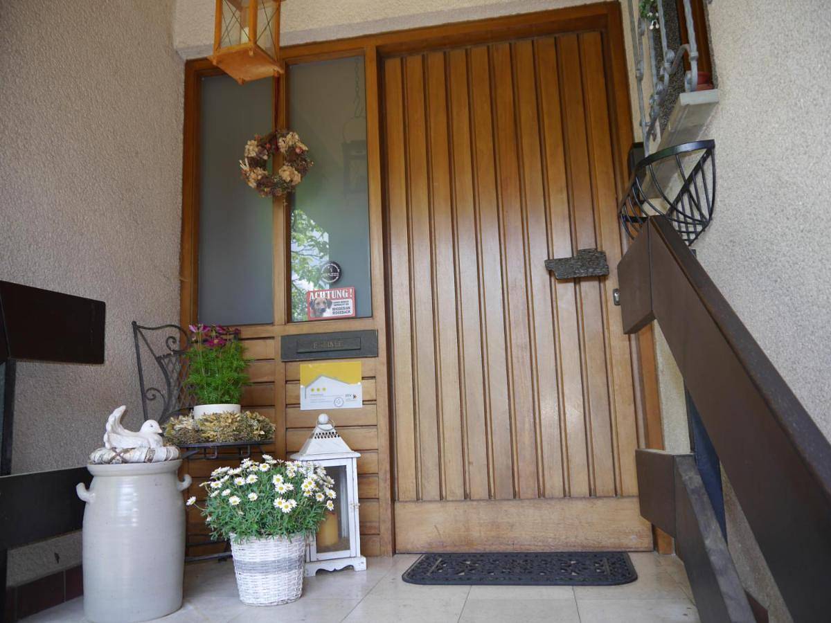 Ganze Wohnung, Ferienwohnung Keiner in Laacher See, Wassenach