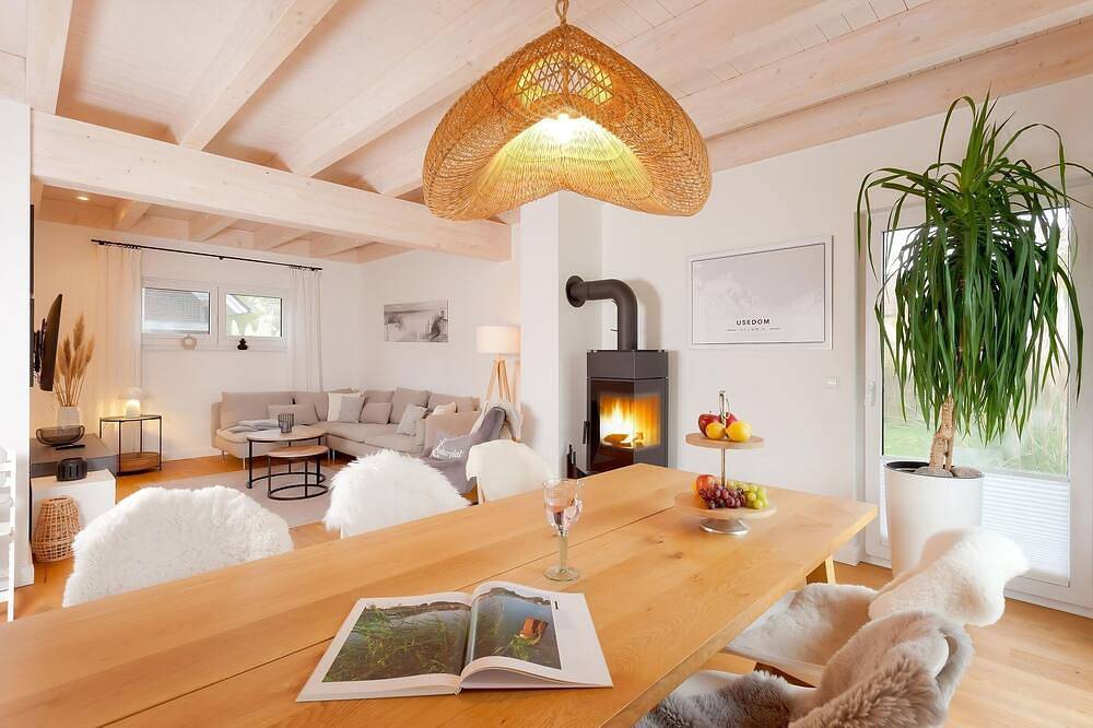Entire apartment, Vacation home Ankerplatz No.2 with fireplace and sauna - No.2 in Krummin, Usedomer Norden
