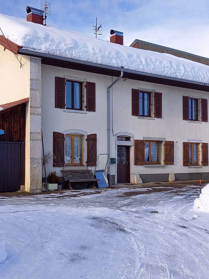 Gîte pour 8 personnes, avec terrasse et jardin à Morbier - 2