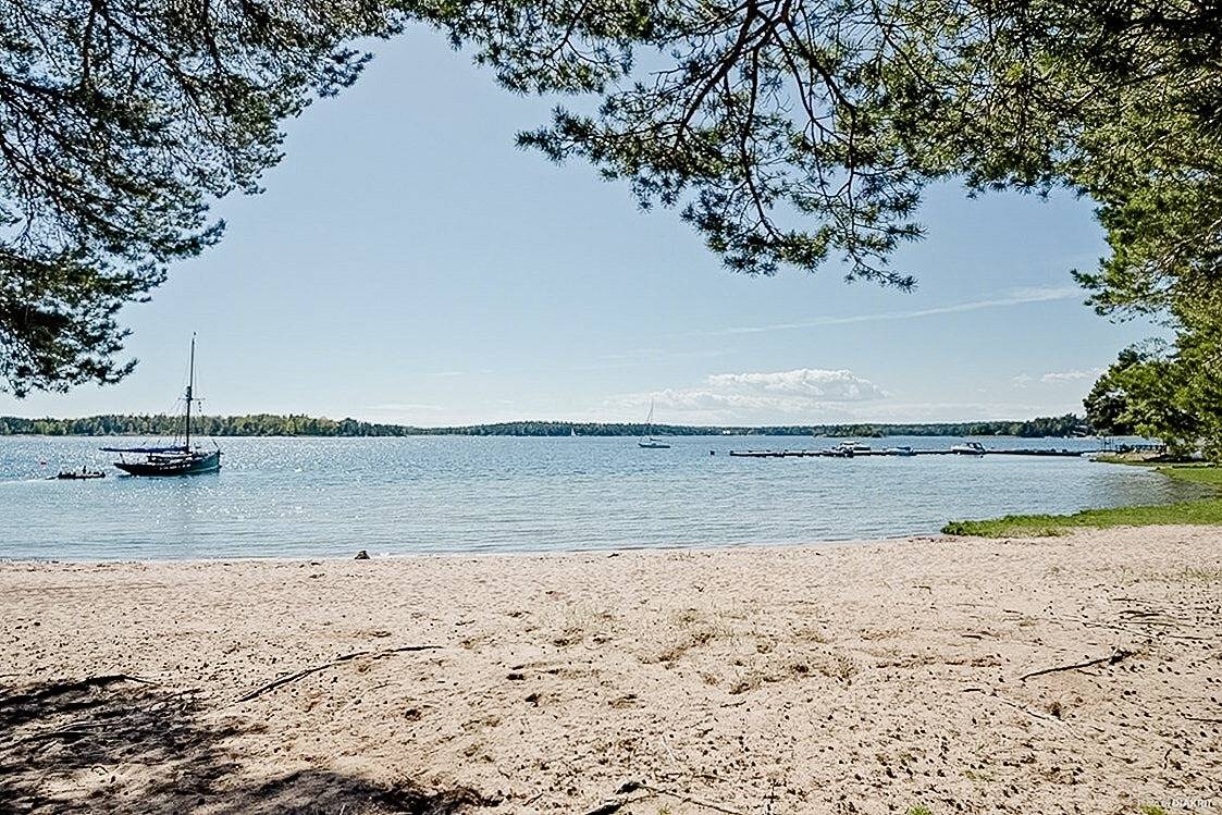 Charming house with sea proximity on Djurö in Stockholm archipelago