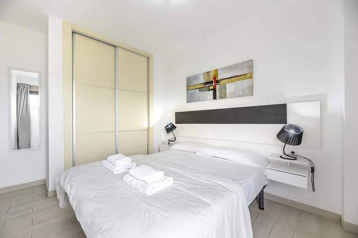 Gîte pour 4 personnes, avec balcon dans Playa d'en Bossa - 2