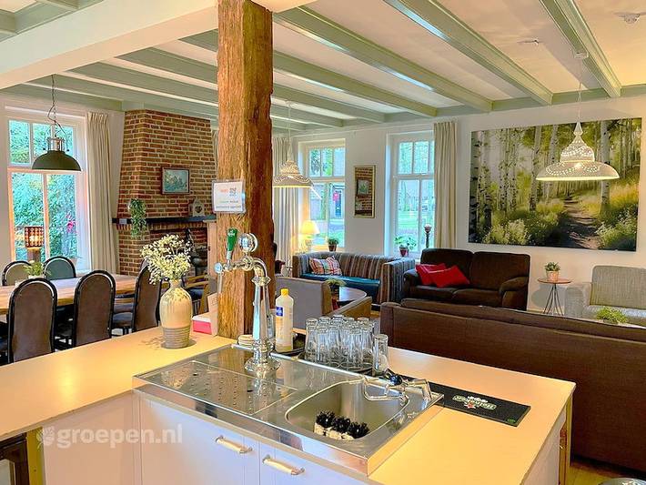Ferienhaus für 52 Personen, mit Terrasse und Seeblick sowie Balkon/Terrasse in Drenthe - 3