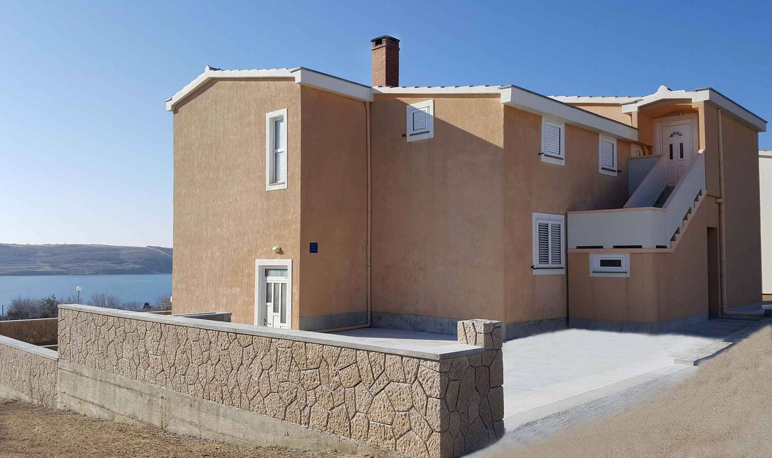 Ganze Ferienwohnung, Ferienwohnung mit Klimaanlage und Meerblick  in Rtina, Zadar