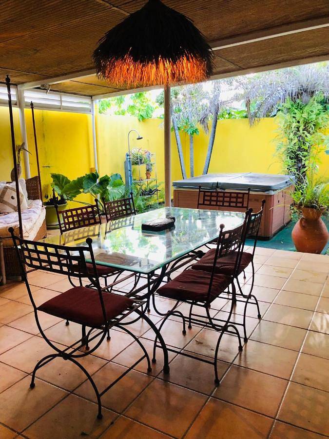 Maison de vacances pour 6 personnes, avec terrasse et jacuzzi