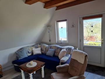 Ferienwohnung für 2 Personen, mit Balkon und Garten in Biikebrennen