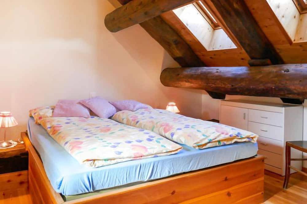 Rustico Stübii in Blenio, Lepontinische Alpen