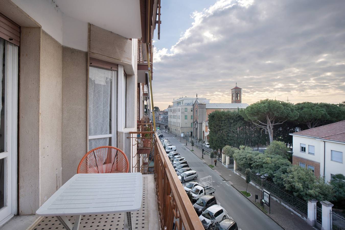 Entire apartment, Apartment 'Mary 43 6' with Private Terrace, Balcony and Wi-Fi in Albenga, Riviera di Ponente