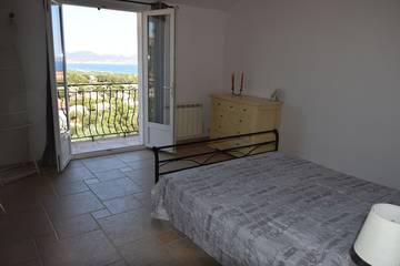 Villa pour 6 Personnes dans Saint-Aygulf, Fréjus, Photo 2