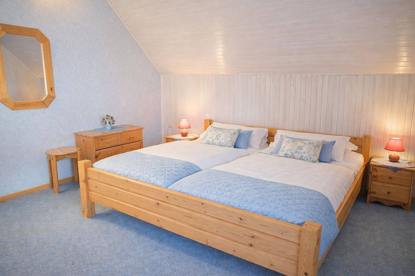 Ganze Wohnung, Gemütliche Ferienwohnung am Sandstrand mit Balkon und Wlan in Horumersiel, Wangerland