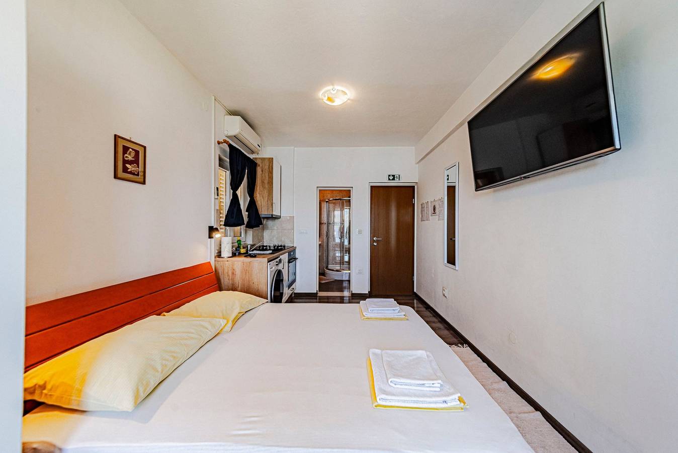 Cijeli apartman za odmor, S 1 - studio just 50m from the beach with sea view in Korčula (Dalmacija), Korcula