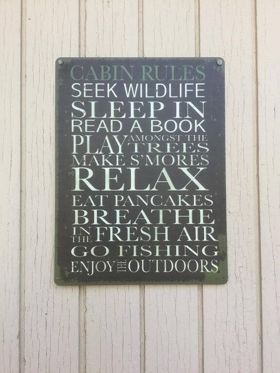 Log Cabin for 4 Guests in Lake Almanor, Plumas County