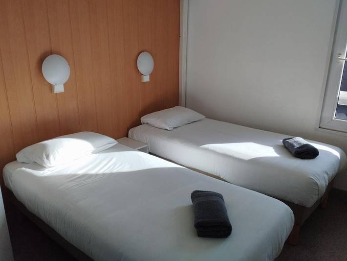 Hôtel pour 3 personnes, avec terrasse, animaux acceptés à Gerzat - 4