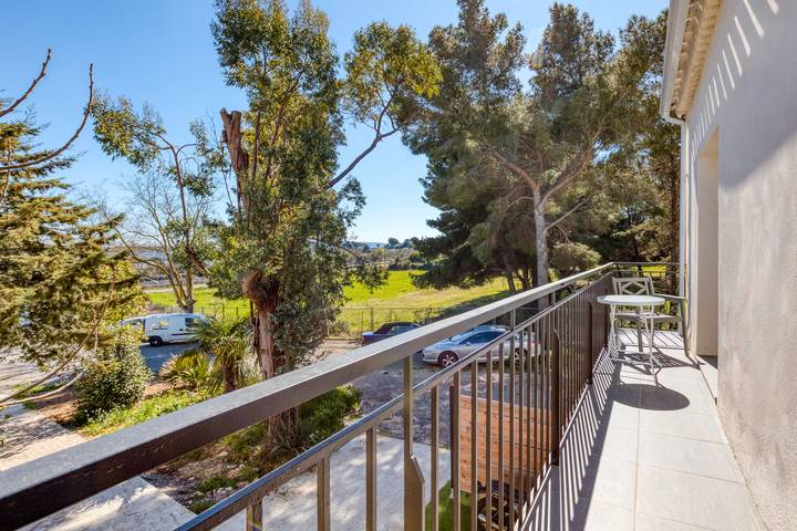Gîte pour 4 personnes, avec jardin à Poussan - 3