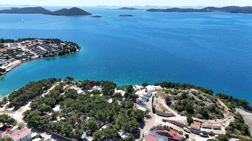 Ferienhaus für 6 Personen, mit Terrasse und Ausblick sowie Pool in Drage (Pakoštane) - 3