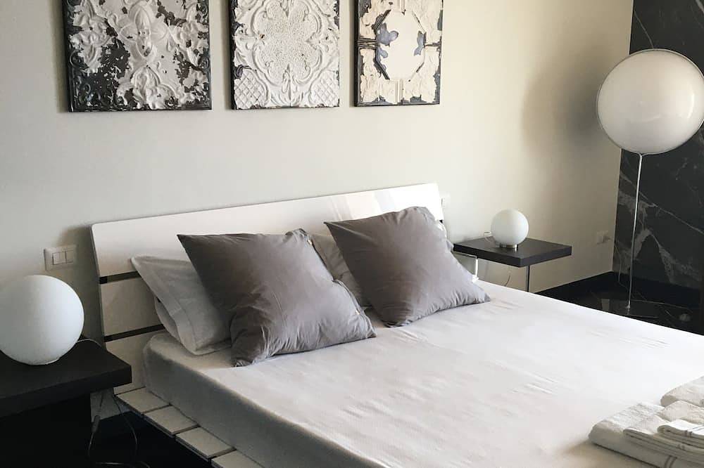 Appartamento intero, Maison Pauline - Zoagli, dans la baie de Portofino - A/C et Wifi in Zoagli, Riviera di Levante