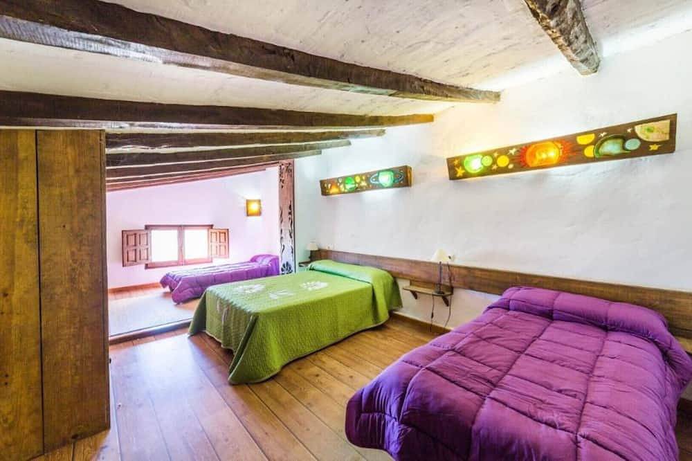 Old House in Yeste, Calares del Mundo y de la Sima