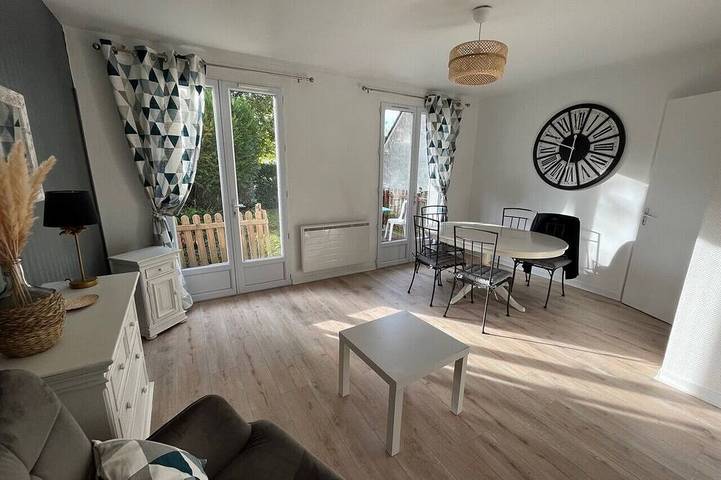 Gîte pour 8 personnes dans Crisenoy