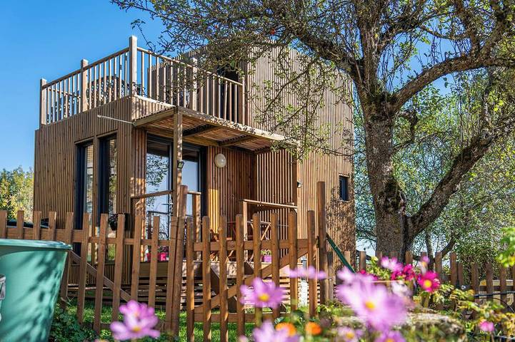 Location de vacances pour 3 personnes, avec jardin et balcon, animaux acceptés à Saint-Laurent-de-Muret