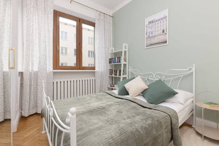 Gîte pour 5 personnes, avec Jardin à Varsovie - 4