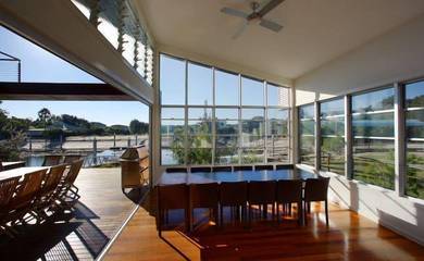 Holiday Home for 12 People in Moreton Bay, Photo 4