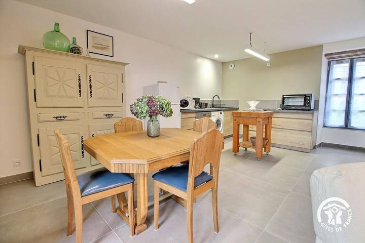 Gîte pour 4 personnes, avec jardin et terrasse, animaux acceptés - 1