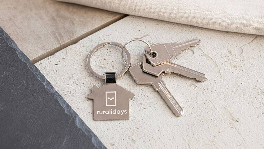 Casa rural para 4 personas, con piscina en Alozaina - 4