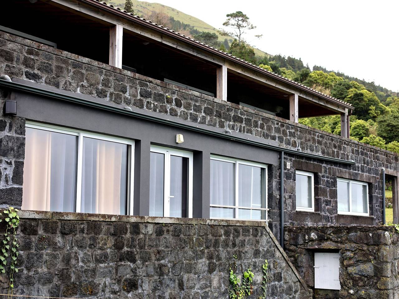 Ganze Wohnung, Behagliche Ferienwohnung in Meernähe in Santo Amaro (Pico), Pico (Azoren)
