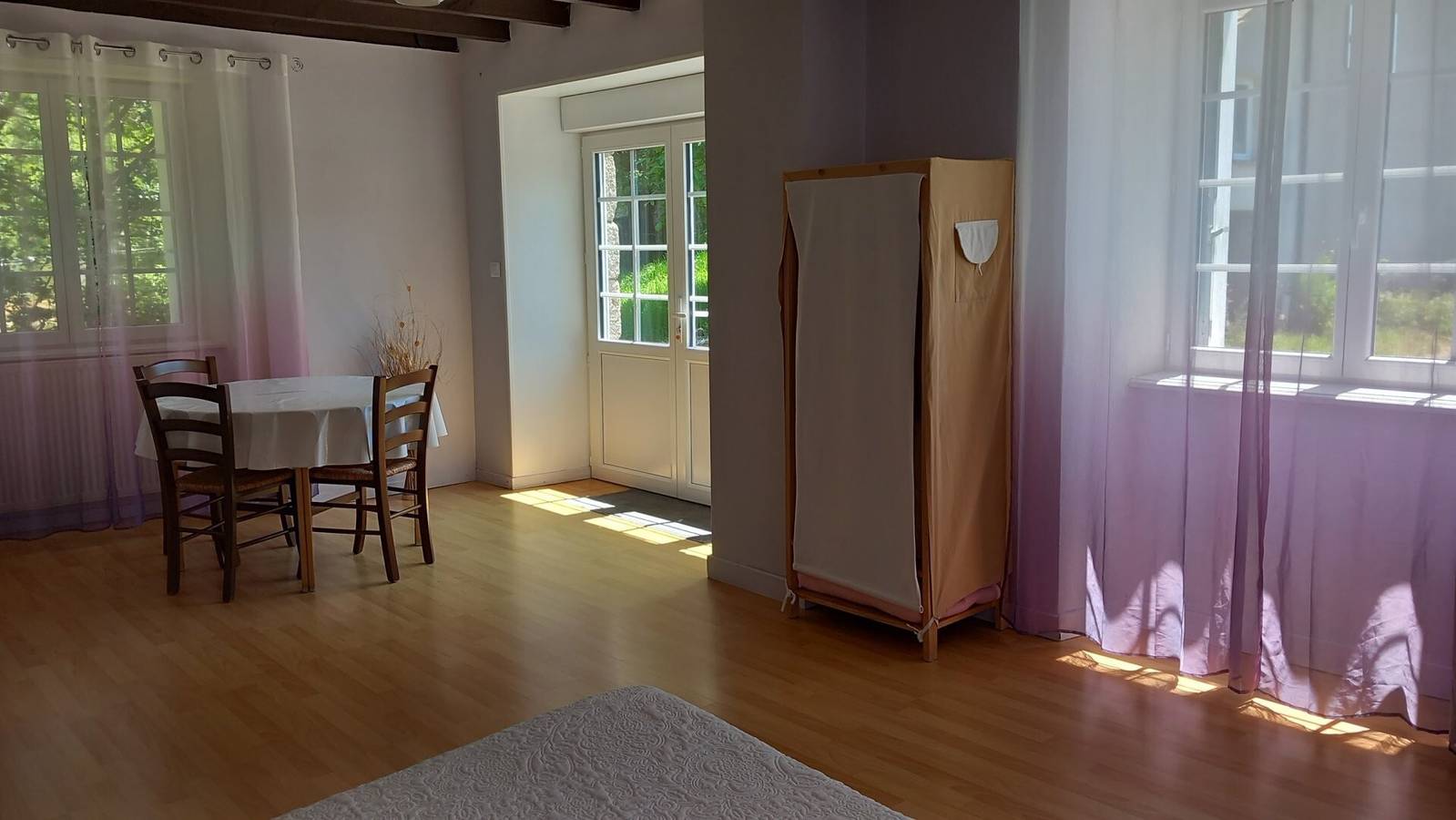Chambre d’hôtes « Alleuze » in Val-d'Arcomie, Région de Saint-Flour