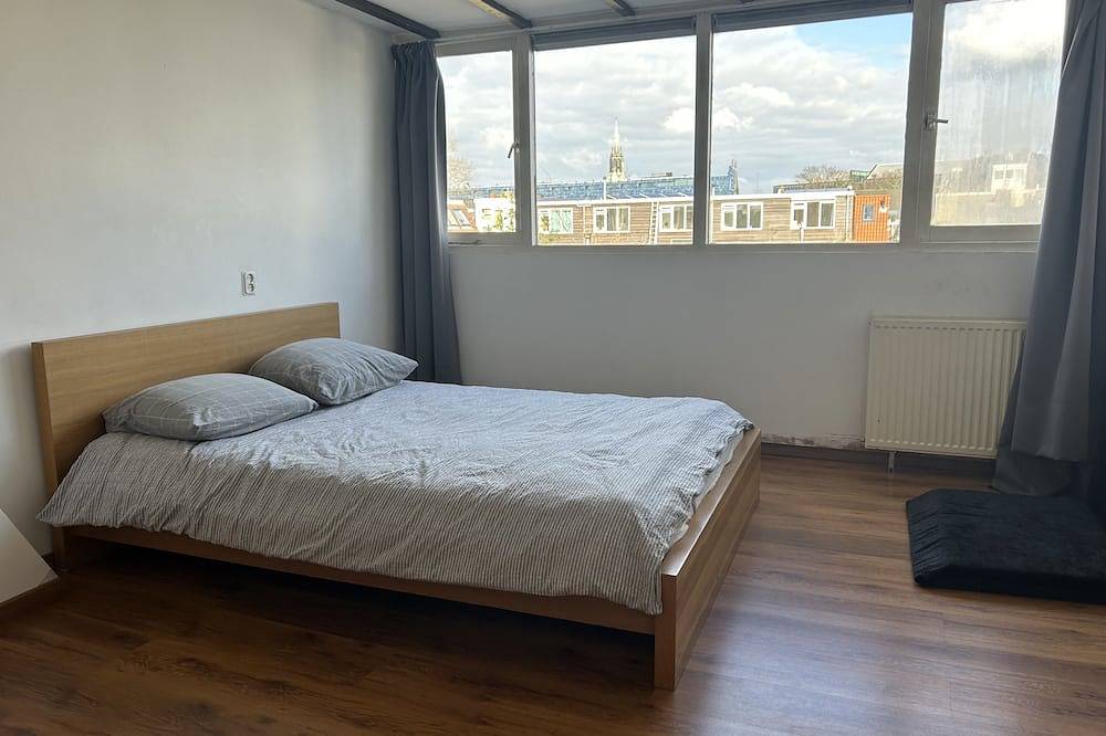 2 Bedroom Central House - Delft - close to train station and center in Delft, Stadsgewest Haaglanden