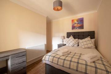 Holiday Home for 6 People in Swansea, Swansea region, Photo 3