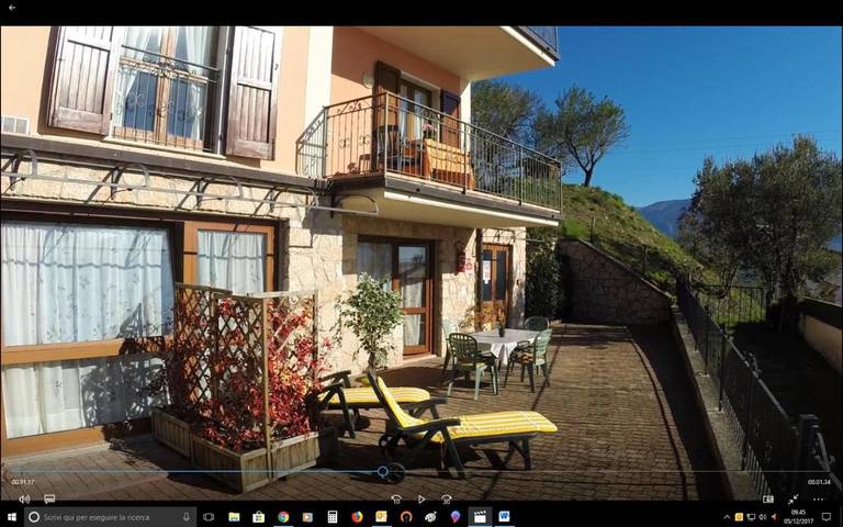 Ferienwohnung für 4 Personen, mit Terrasse und Seeblick sowie Garten, mit Haustier - 1