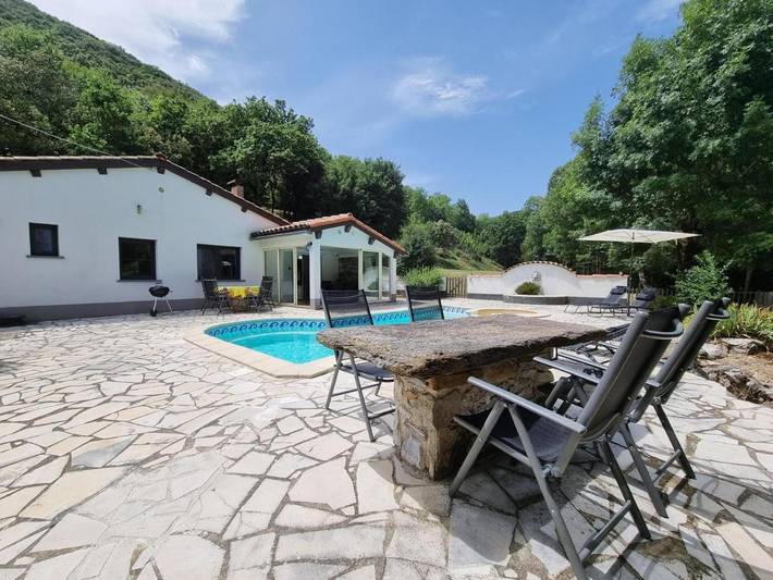 Maison de vacances pour 8 personnes, avec Jardin et Piscine à Boisset